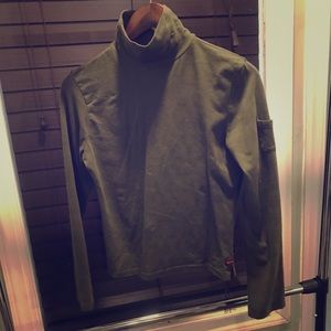 American Eagle Long Sleeve Turtleneck